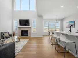 Bright & Spacious 3 Beds Luxury Home in SE Calgary