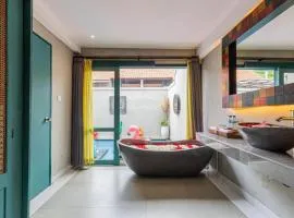 Mezzanine Industrial 1 Bedroom Private Villa in Seminyak