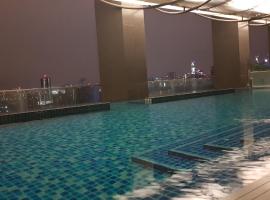 mcity with Pool KL city view，位于吉隆坡的酒店