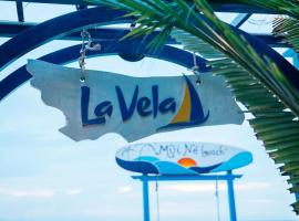 La Vela Beach Cafe & Villas，位于Ấp Thiện Sơn的公寓