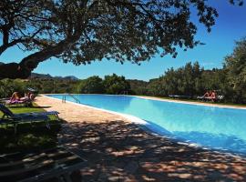 Sa Rocca Sport e Resort，位于古斯皮尼的酒店