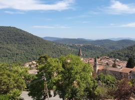 Villabellevie Bargemon Var，位于巴尔日蒙的酒店