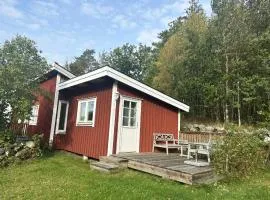 Cozy cottage on the edge of the forest near Fjallbacka