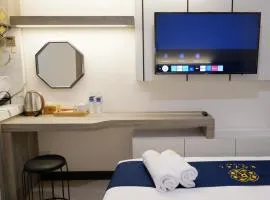 Royal Suites Studio 15th Floor - Citra Plaza Nagoya Apartment