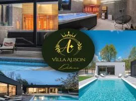 Villa Alison Deluxe with private spa and heated swimming pool