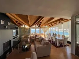 SeaView Golden Penthouse