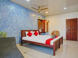 Hotel O Mezban Grand Suites，位于科钦的酒店