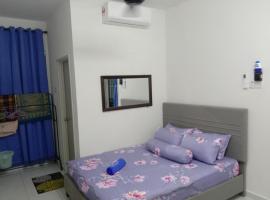 NADI HOMESTAY MELAKA，位于Air Molek的豪华帐篷营地