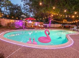 The Flamingo House - Family Fun Time，位于孔洛的酒店
