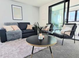 Brand New Luxury 3BR Apartment in Christchurch CBD，位于基督城的公寓