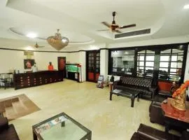 Hotel Panickers Residency - Ajmal Khan Market Near Karol Bagh Metro