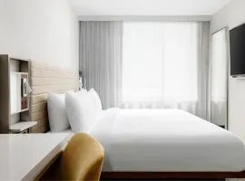 SpringHill Suites by Marriott New York Manhattan/Times Square South