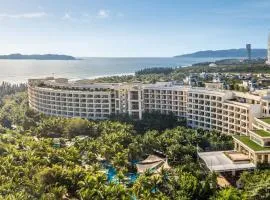 三亚海棠湾喜来登度假酒店（可下海游泳  有沙滩躺椅）