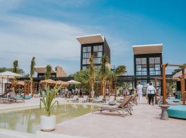 Tótem Beach Club，位于塞莱斯通的酒店