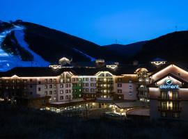 张家口崇礼太舞威斯汀源宿酒店，位于崇礼Ski resort Changchengling Chairlift 1附近的酒店