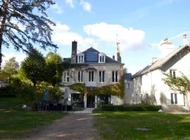 Maison lAmrique welcome you to one of their rooms, Dogs are also welcomed
