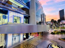 Safi Royal Luxury Metropolitan，位于蒙特雷KidZania Monterrey附近的酒店