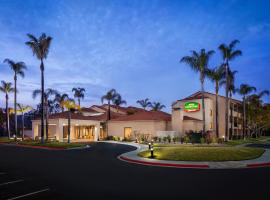 Courtyard by Marriott San Diego Sorrento Valley，位于Sorrento绿色闪光啤酒厂附近的酒店