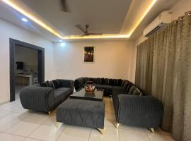 Luxury 3bhk villa (mere bebe da villa)@gopal nagar，位于贾朗达尔的酒店