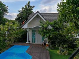 The Cube Pool Villa 1，位于Phayayen的酒店