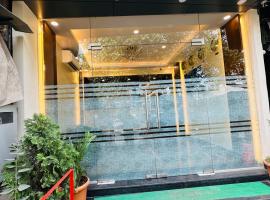 HOTEL BKC DOWNTOWN - NEAR US EMBASSY，位于孟买Bandra Kurla Complex的酒店