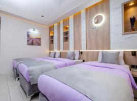 Lavender Airport Hotel，位于Arnavutköy的酒店