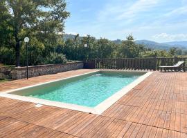 Beautiful Home In Rieti With Wifi, 5 Bedrooms And Outdoor Swimming Pool，位于列蒂的酒店