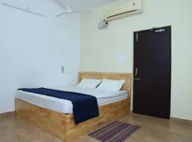 Vel's Home Stay