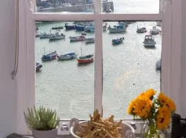 Harbour Side