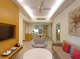 KLCC Suites 612 Bukit Bintang 8 Pax Free 2 Parking