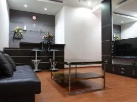 Town House MGR 2, Central Park Mall Area, Pool Side-1st floor