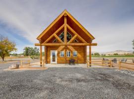 Secluded Grand Junction Getaway with Sweeping Views!，位于弗鲁塔的酒店
