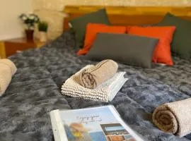 Sliema Heritage Townhouse Steps to Promenade, August Special Deal
