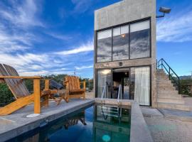 The big Chill in La Ventana, Amazing 1br loft with pool & amazing view!，位于El Sargento的酒店