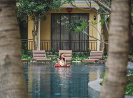 Ahoy Hoi An Boutique Resort & Spa，位于会安的带按摩浴缸的酒店
