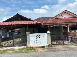 Te’bing Homestay，位于Paka的酒店
