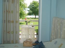 弗洛拉基斯酒店，位于利瓦纳太的酒店