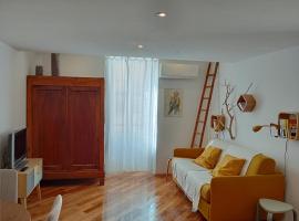 Cosy studio à Salernes，位于萨雷尔讷的酒店