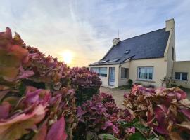 Maison de vacances Ty Hortensia，位于Ploumoguer的酒店