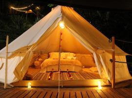 Milagros Glamping，位于Agustín Codazzi的露营地