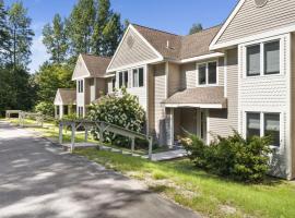 New host! Exceptional Sunday River Ski In Ski Out Condo，位于纽里的酒店