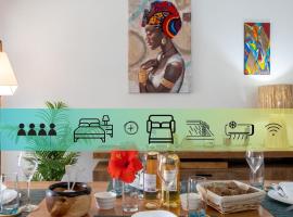 En bord de plage Baie Nettlé, appart 4 couchages tout rénové，位于Baie Nettle的酒店