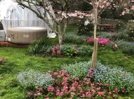 Flowerhaven - glamping dome