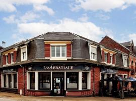 L'abbatiale，位于Corbie的酒店