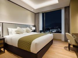 Grand Mercure Ambassador Hotel and Residences Seoul Yongsan，位于首尔国防部会议中心附近的酒店