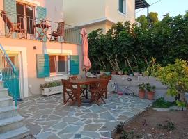 Thor Freyjas of Poseidonia Syros Holiday House，位于波西多尼亚的酒店