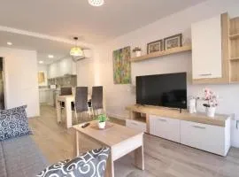 APARTBEACH EUROPEOS 2 MUY LUMINOSO y GRAN TERRAZA