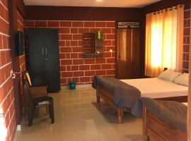 Hotel Chef Knife (Part of Querencia Precinct)，位于Gonikoppal的酒店
