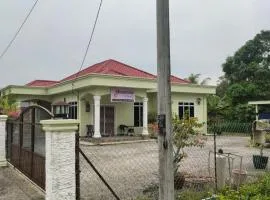 Bougainvillea Homestay