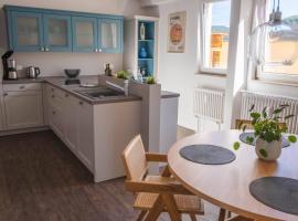 Apartment am Kurpark mit traumhafter Terrasse，位于巴特埃姆斯的公寓